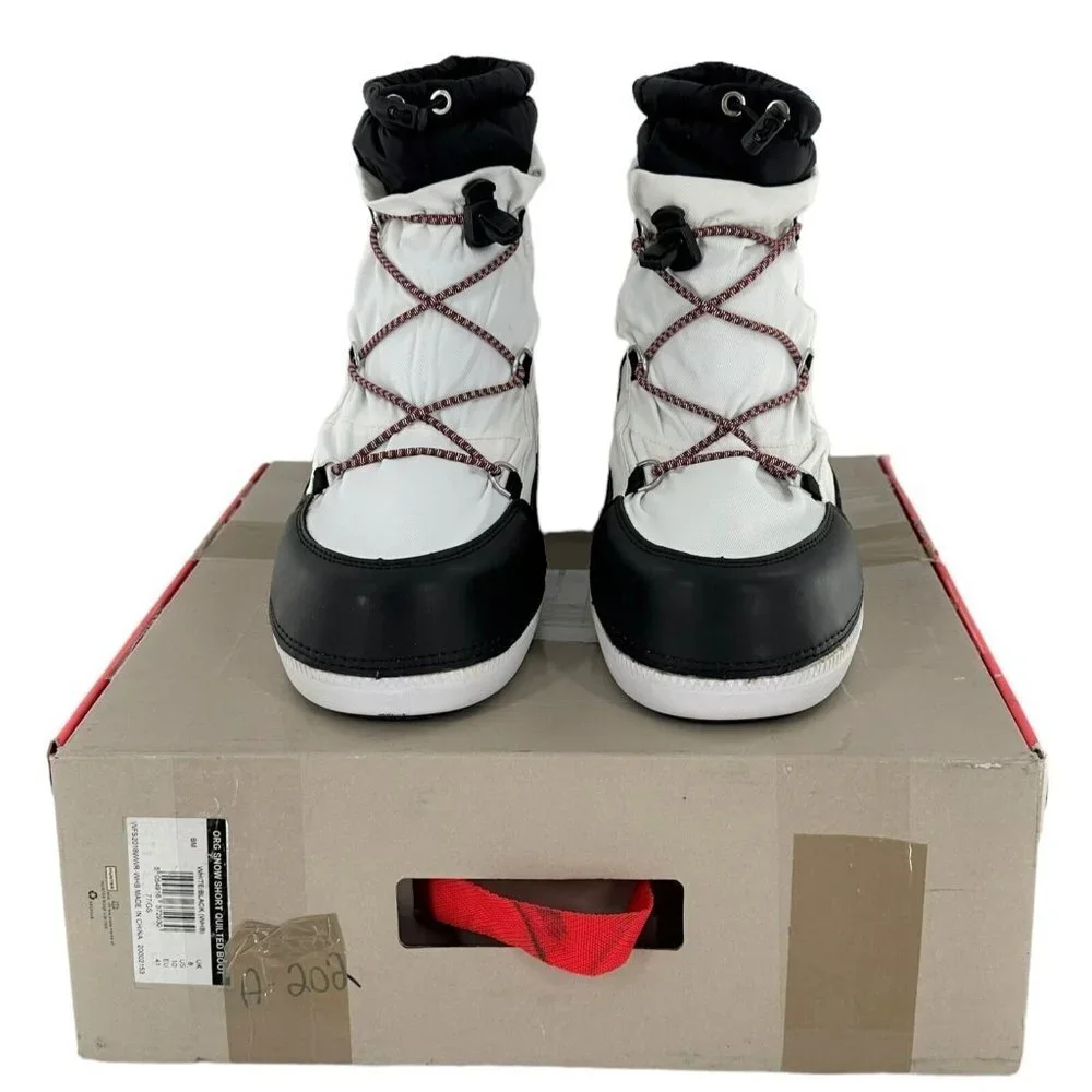 NEW in Box HUNTER White Short Quilted Snow Boots Women's Size 10